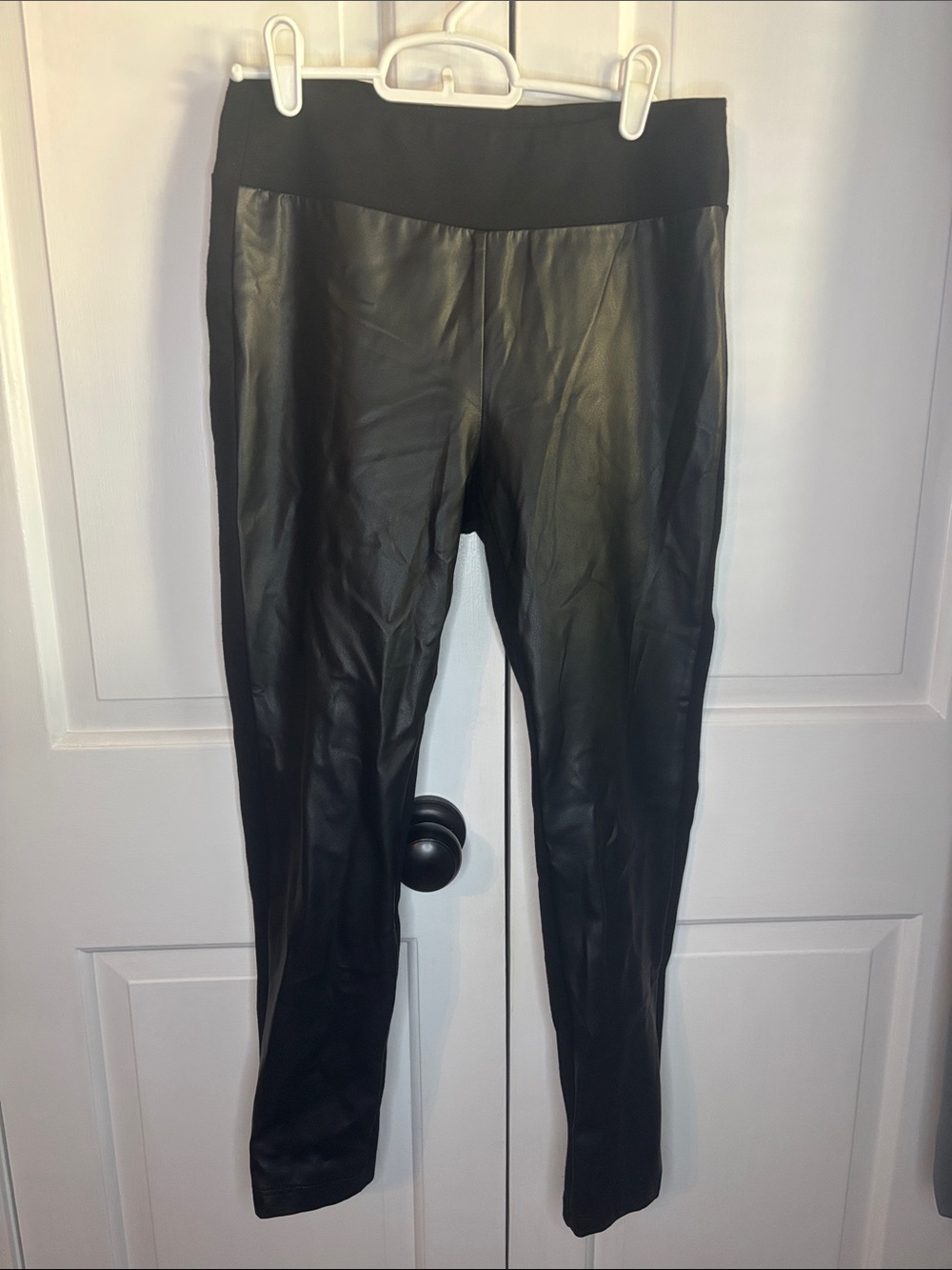 J. McLaughlin Black Faux Leather Look Leggings